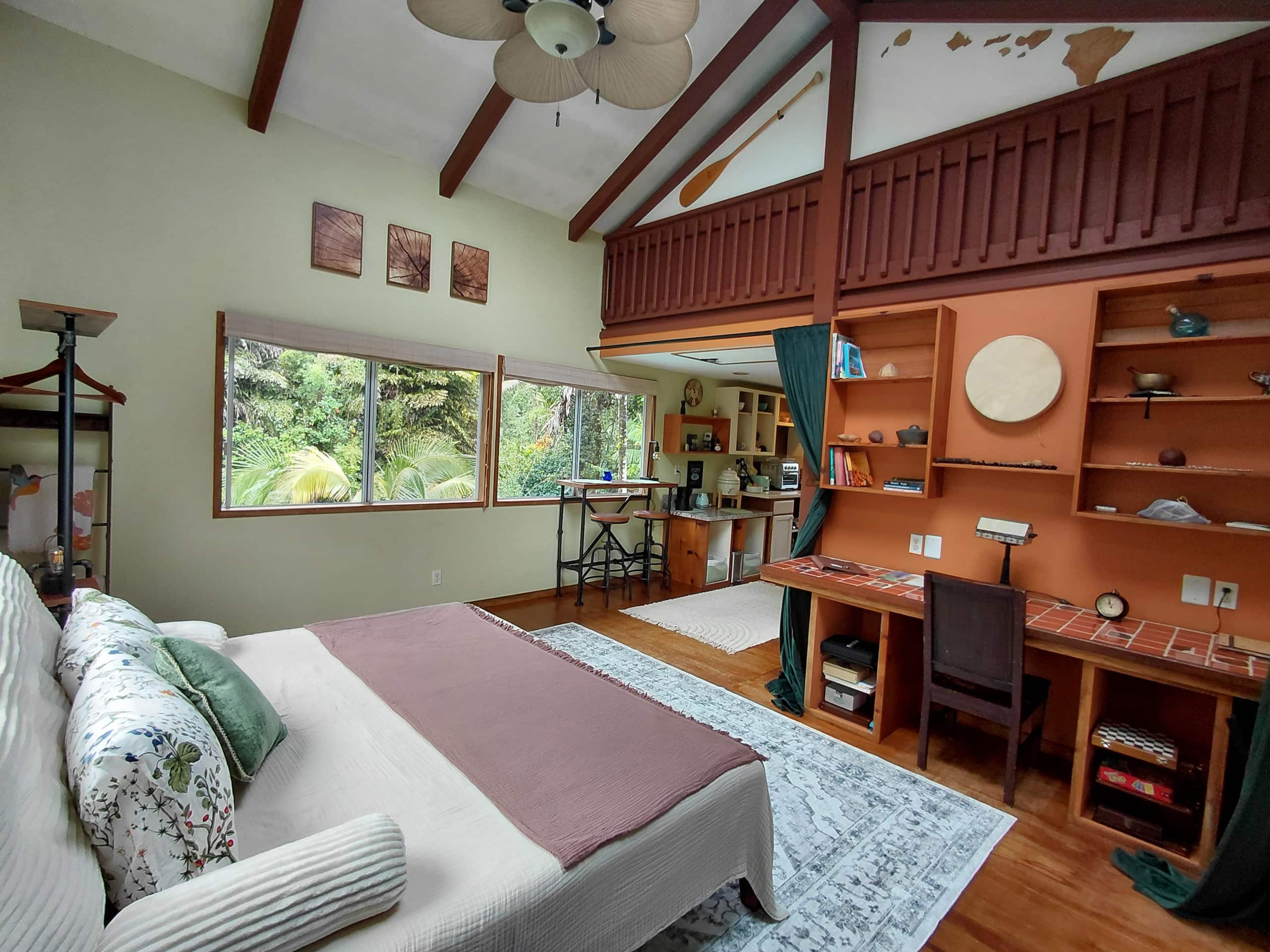 Jungle top suite nature escape ~ two king beds - Image 28