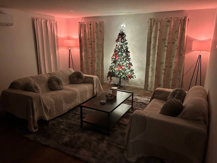 Stackwood Lodge - Relaxed Stay For All Seasons - Ashley