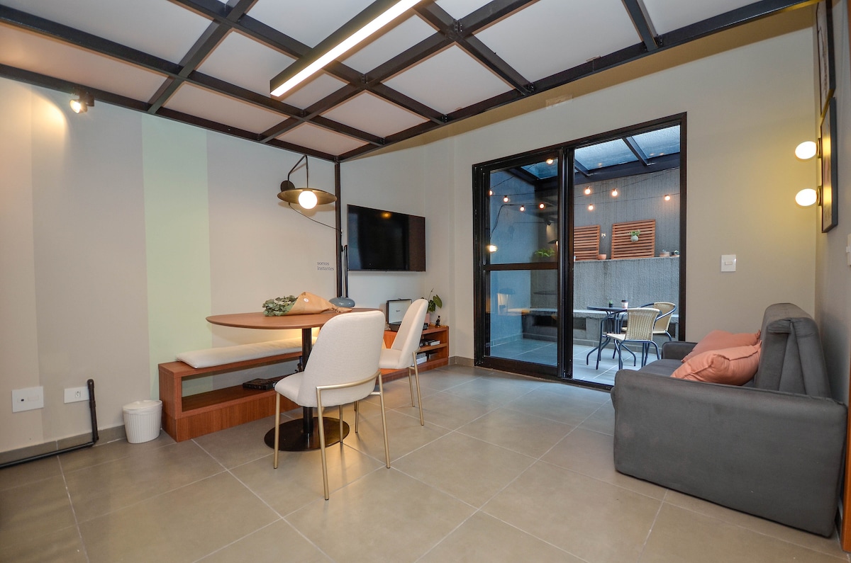 Top Airbnb: Loft 101 | The soul of CWB in a space of your own! em São Francisco