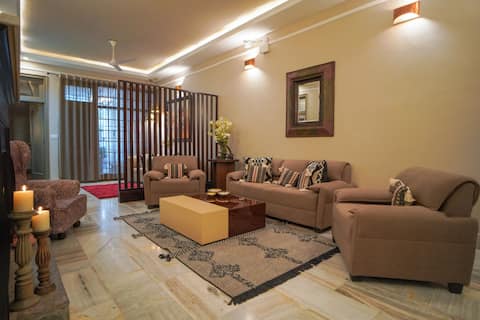 House of Pravira | Elegant 3BHK by Sama Homestays