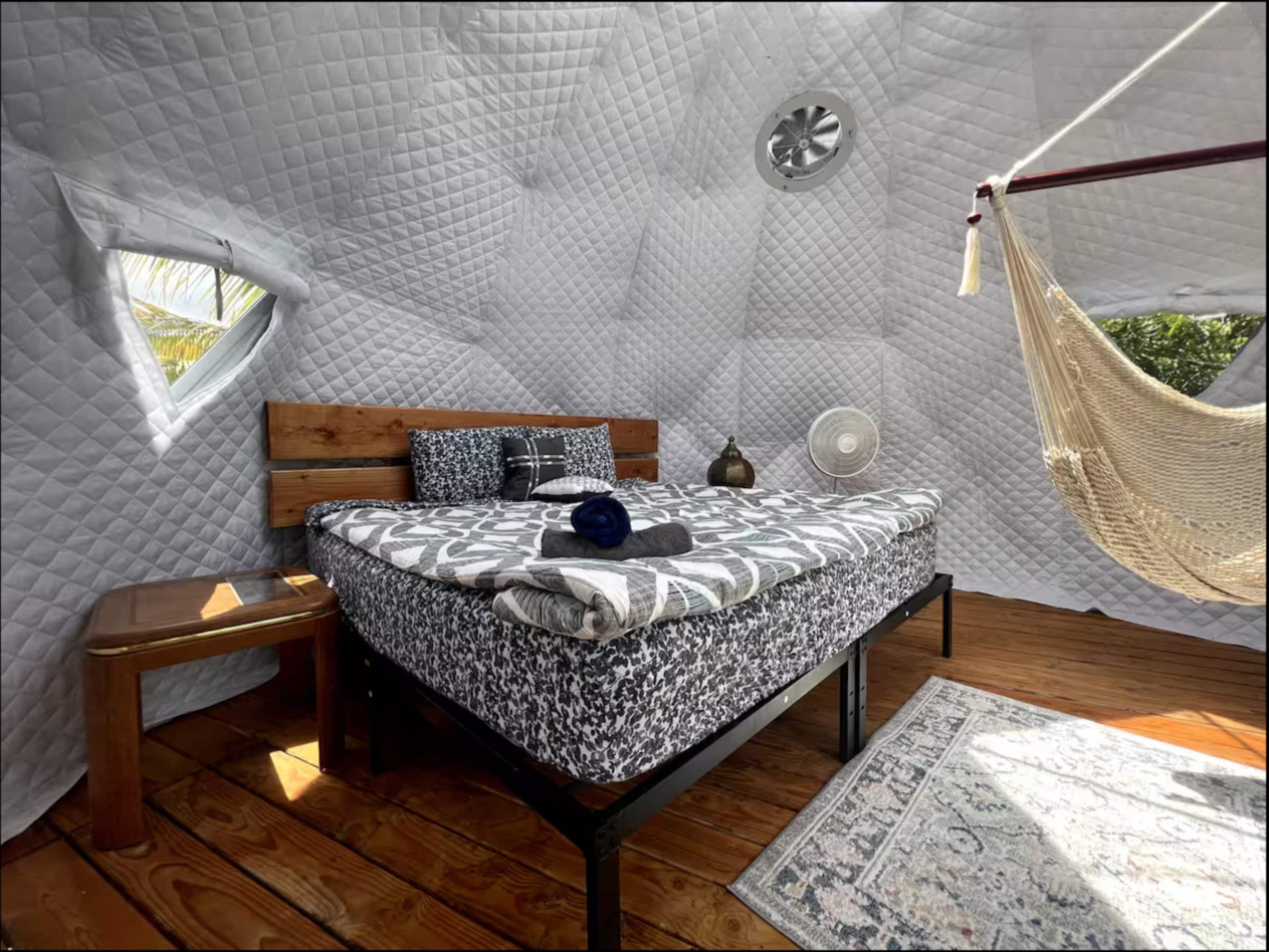 Magical Geodesic Dome at Fruit Farm near ocean - Photo 6
