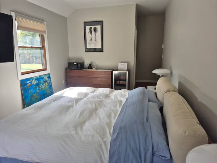 Pet Friendly Guest Suite - Catskills - Catskill, NY