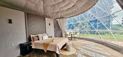 Dome with Poás Volcano Tub