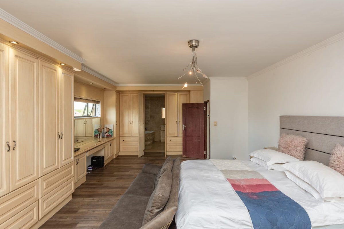 Breezy Bnb - Houses for Rent in Gqeberha, Eastern Cape, South Africa ...