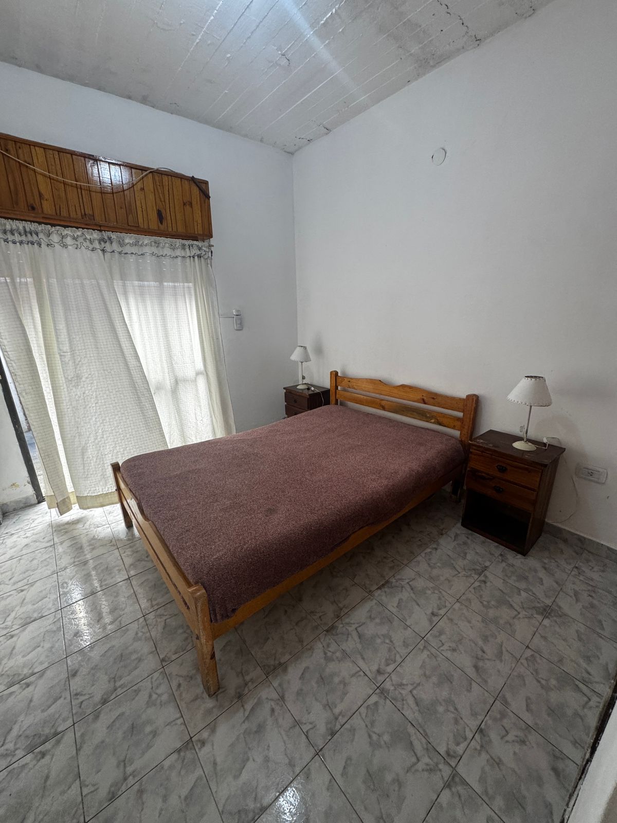 Anuncio de Airbnb popular: Depto. 2 amb. C/estacionamiento. A pasos del mar en Mar De Ajó