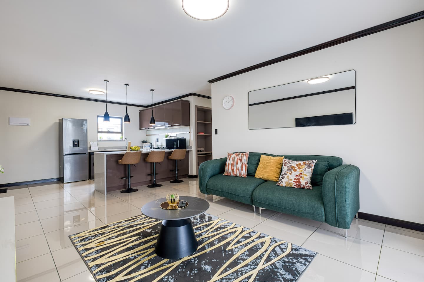 2 Bedroom Apartment — Johannesburg
