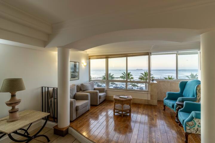 Beachfront Seaview gallery image 5