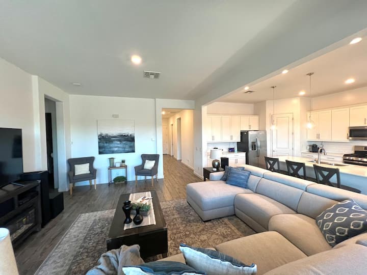 Your Own Private Resort In Desert's Top Community - Queen Creek, AZ