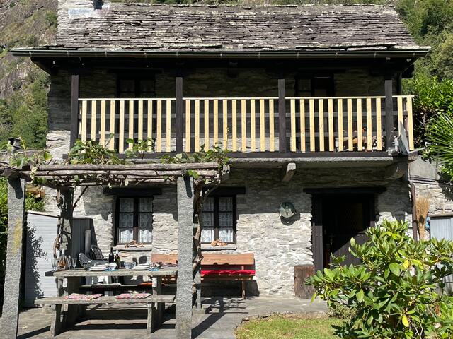 Guest favorite listing in Locarno