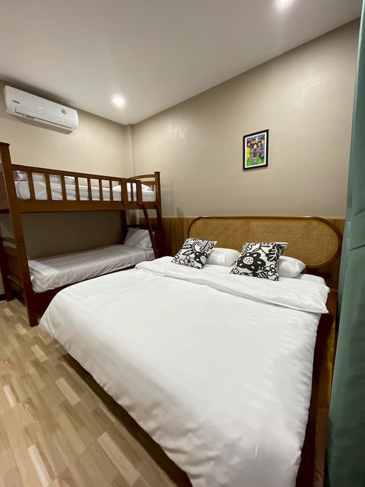 Fiw And Fair Pool Villa 2
Near Hatyaiairport - Thung Tam Sao