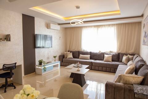 Top Airbnb: 2 BR Apartment | Luxurious Style| Pool & Balcony in Agadir