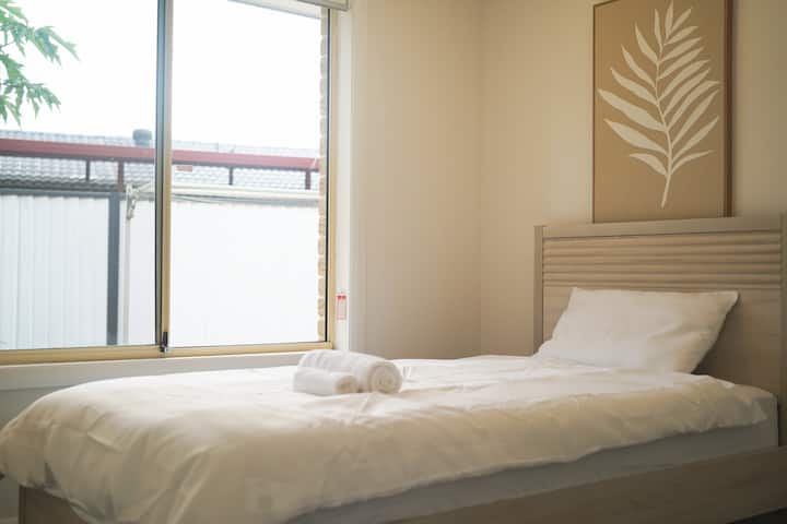 საძინებელი 3