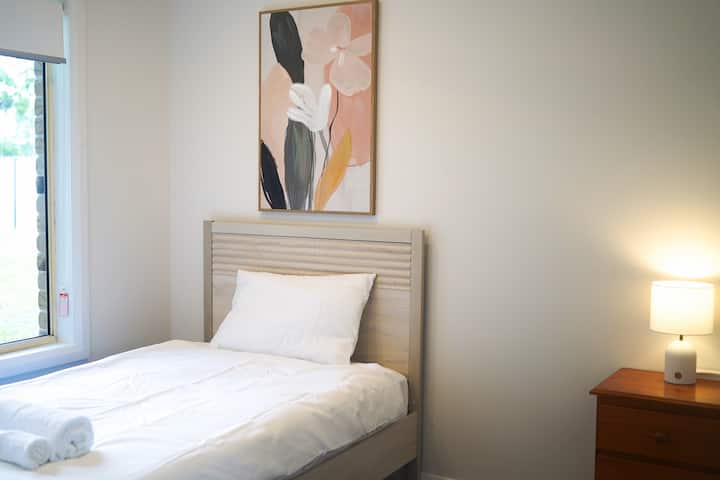 საძინებელი 4