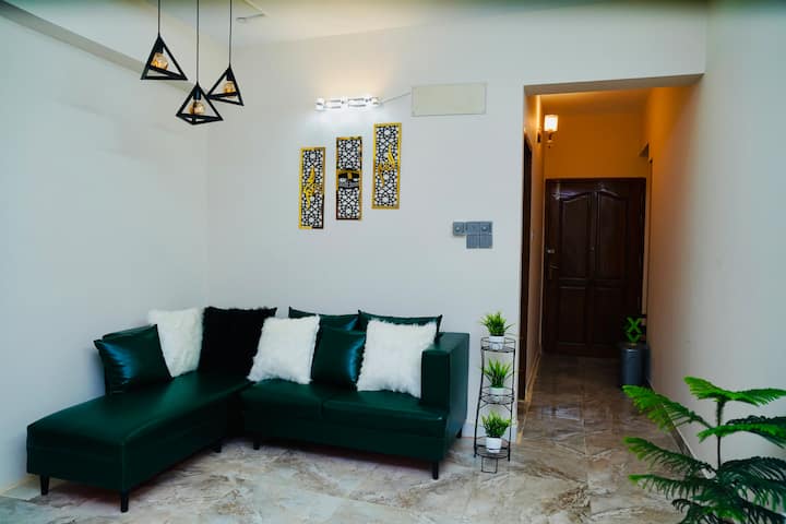 Nordic 01 • 4br Oasis • Bright & Family-friendly - Dhaka