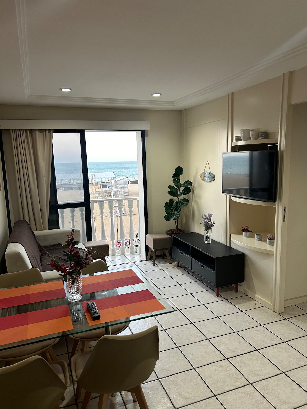 Foto do anúncio de Flat • Vista mar • No Meireles • Aterro de Iracema em Meireles, Fortaleza