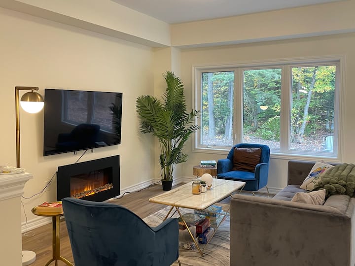 Luxury Muskoka Beach Retreat, Hot Tub & Games Room - Muskoka