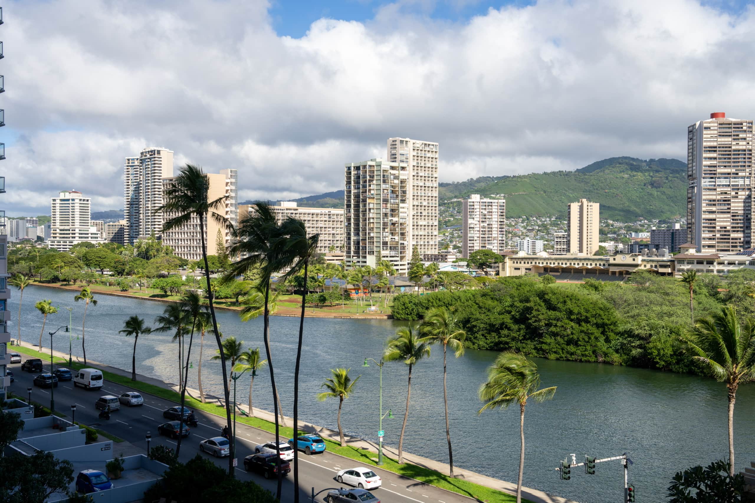 Condo in Honolulu · ★5.0 · 1 bedroom · 2 beds · 1 private bath - Image 26