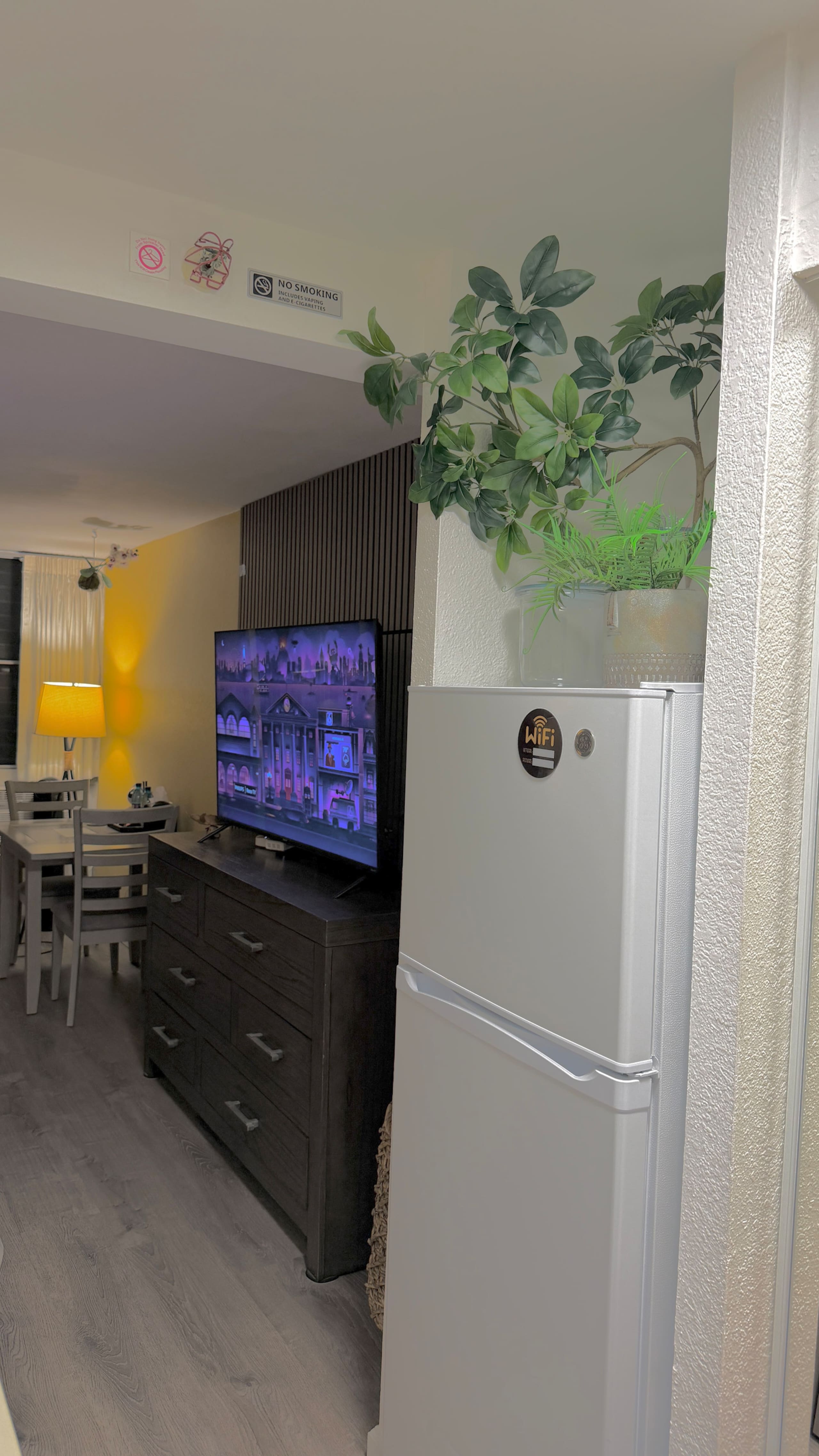Condo in Honolulu · ★5.0 · 1 bedroom · 2 beds · 1 private bath - Image 5