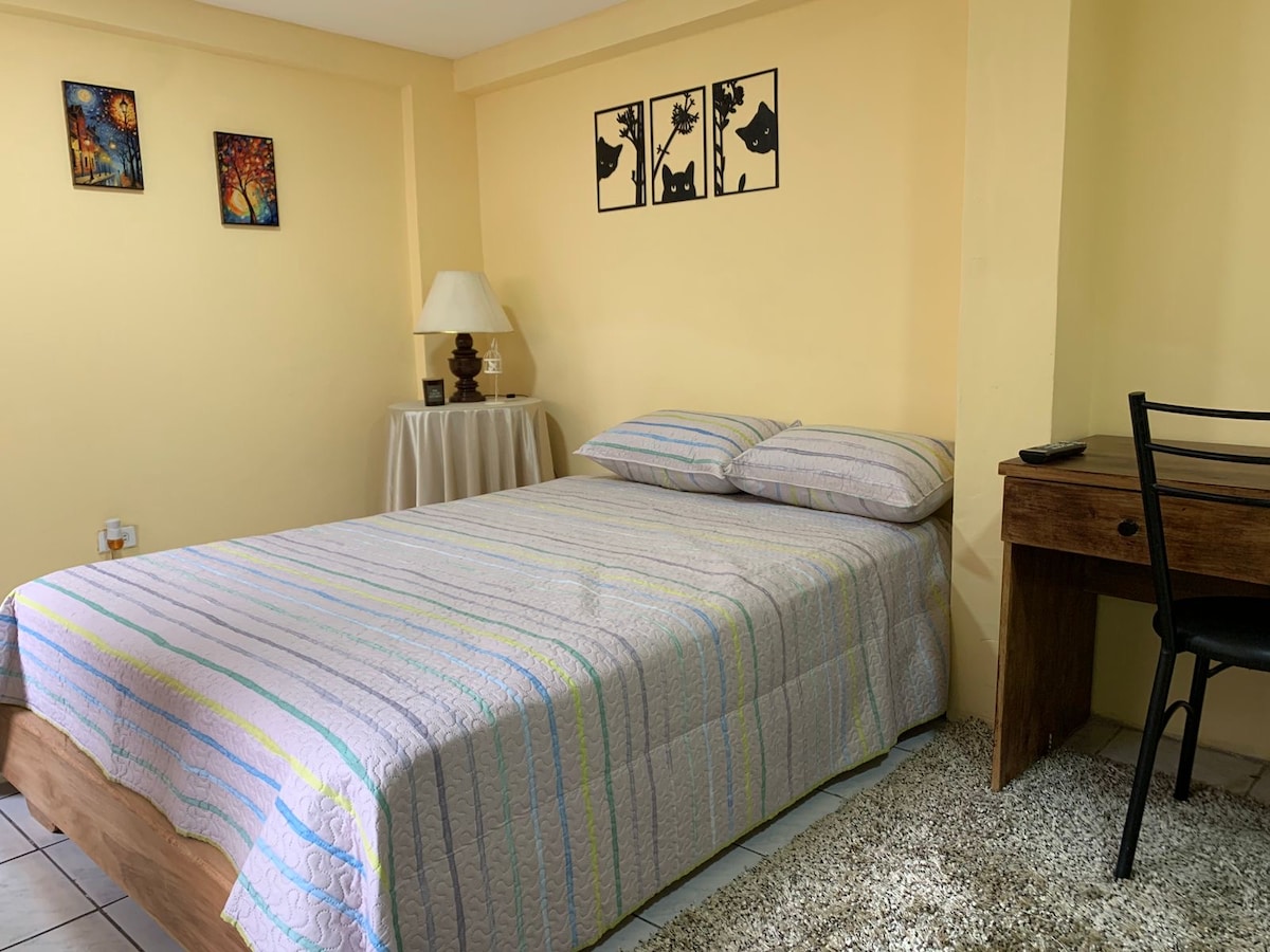 غرفة النوم 1