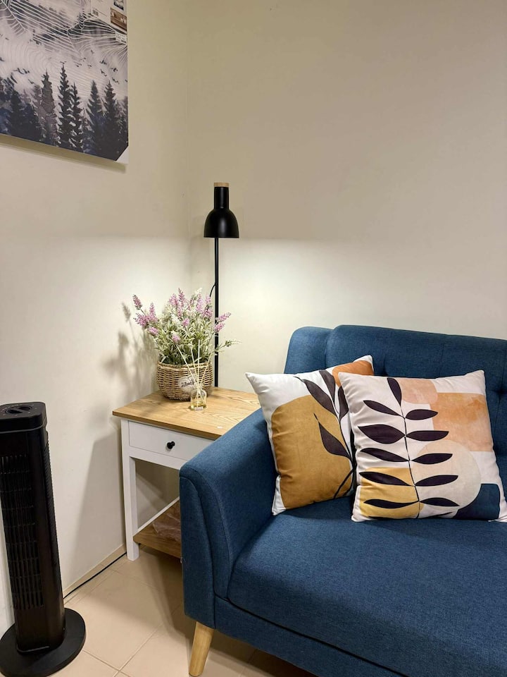 Kaira’s Condo @ Marina Spatial (2 Br) Wifi+netflix - Dumaguete