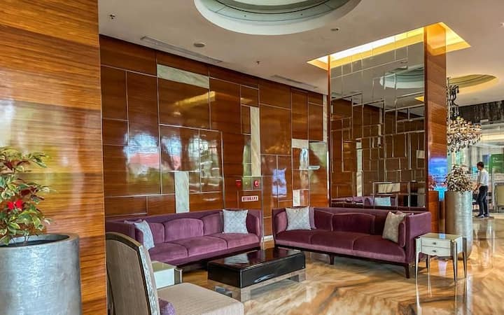 Family Friendly 3br Apartment At Ciputra World - Surabaya