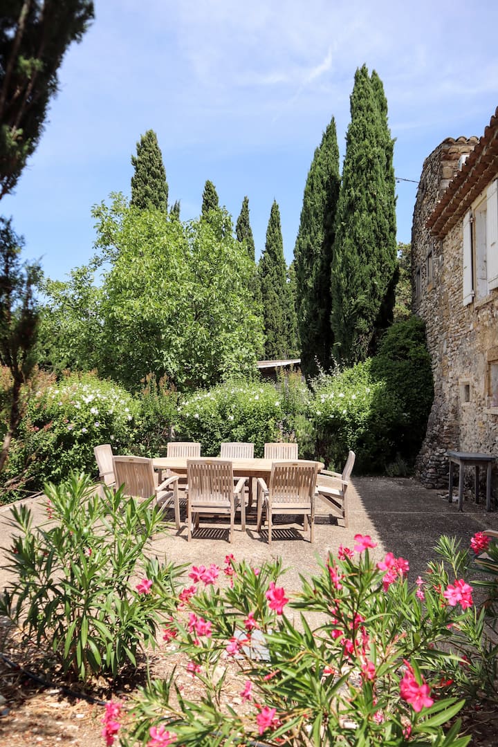 Domaine La Piégone - La Ferme - Proche Grignan - Valréas
