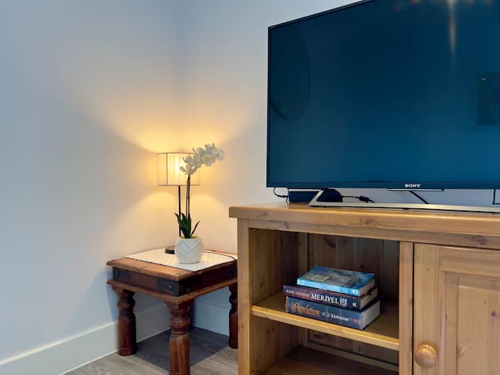 Modern Penthouse Style Apartment In Haddenham - 泰晤