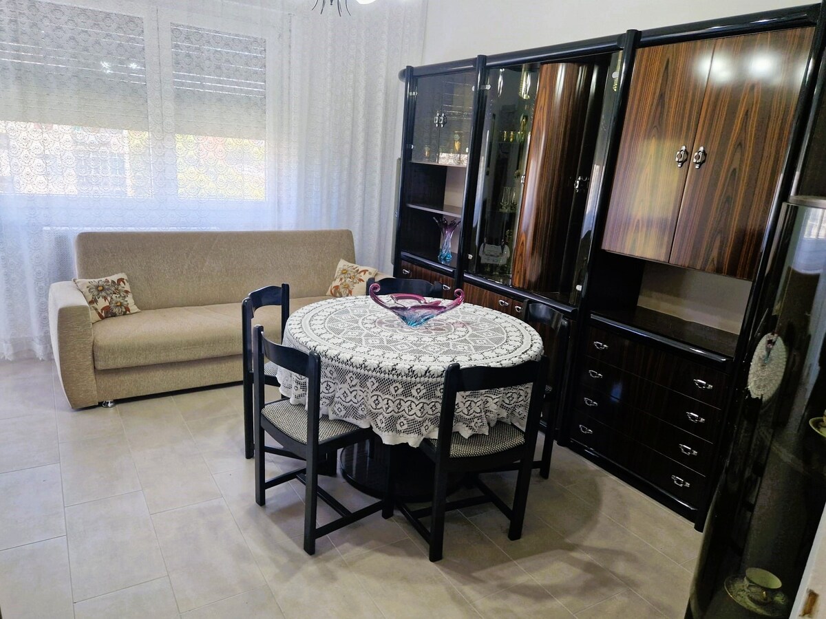 მისაღები ოთახი