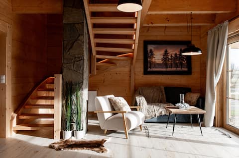 Successful Airbnb property: Highlander cottages with a hot tub close to the thermal baths in Gmina Kościelisko
