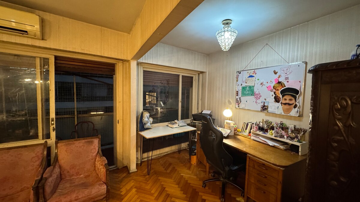 Room in shared house near Gutiérrez Hospital