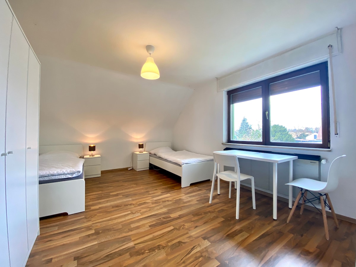 غرفة النوم 2