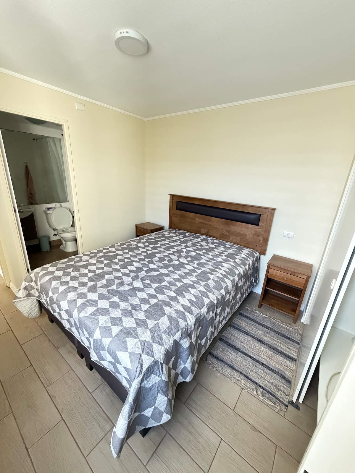 საძინებელი 3