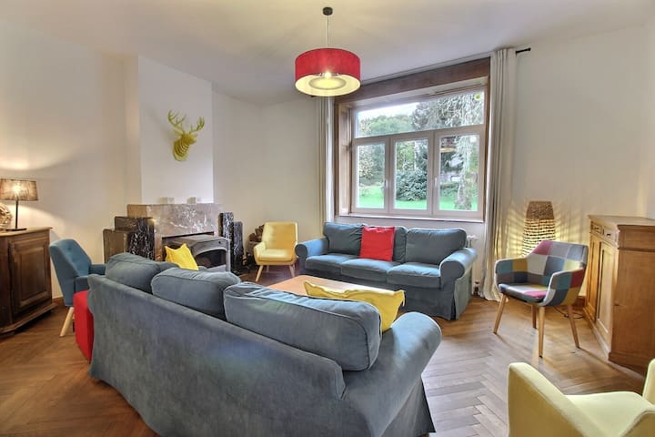 Gîte Du Château De Poix (Pour 20 Personnes) - Belgique