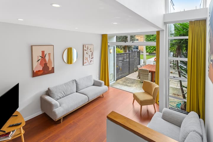 Qv Stays Modern Spacious Multi-level Townhouse - 奧克蘭