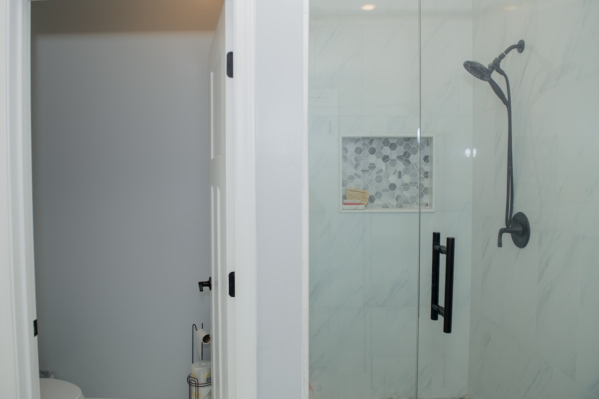 3BR Home in Gainesville | Pool | Peaceful Location