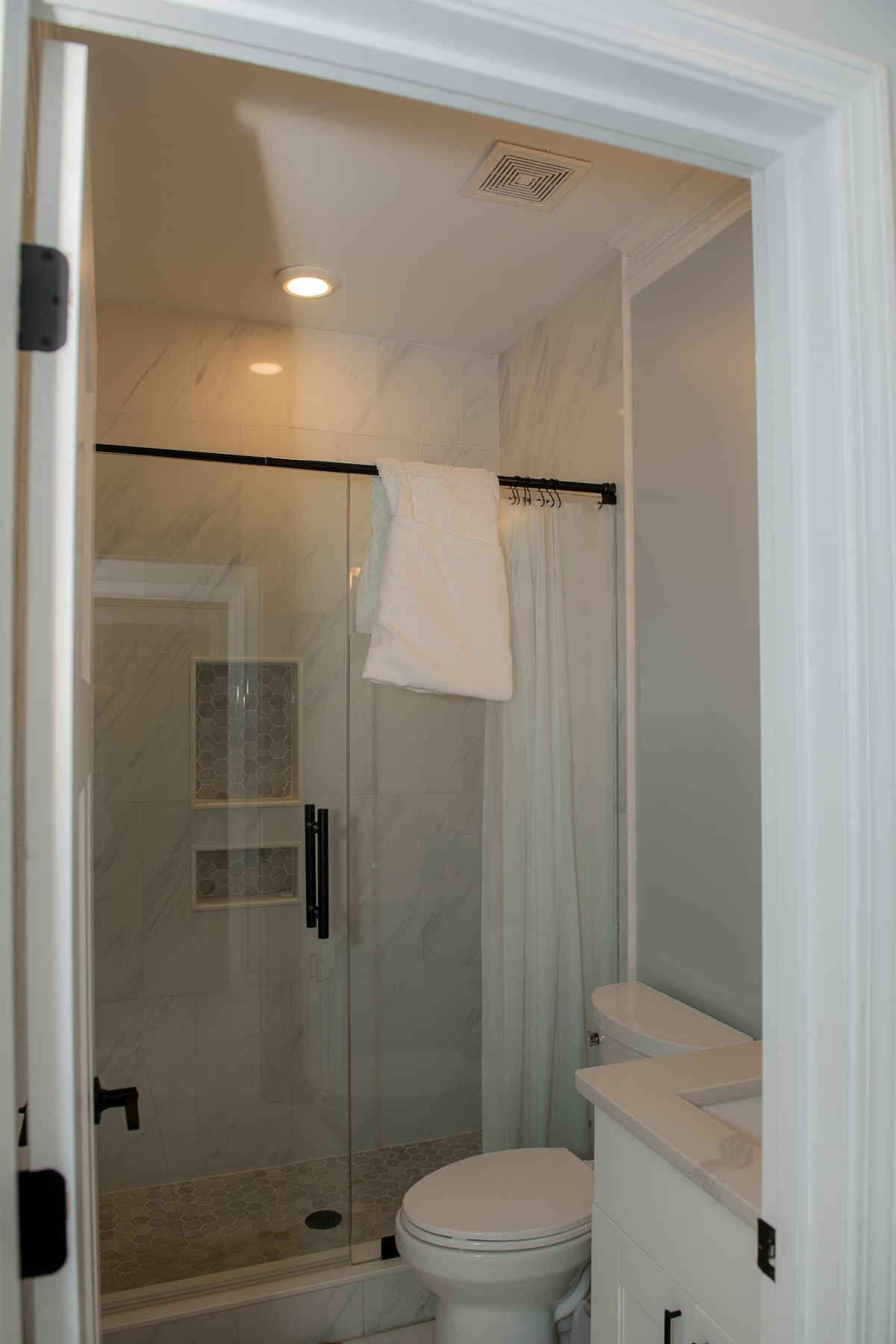 3BR Home in Gainesville | Pool | Peaceful Location