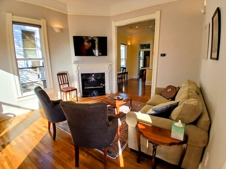 Big Vic 1721: Perfect Victorian Apt. 850 Sq Ft - Little Rock, AR