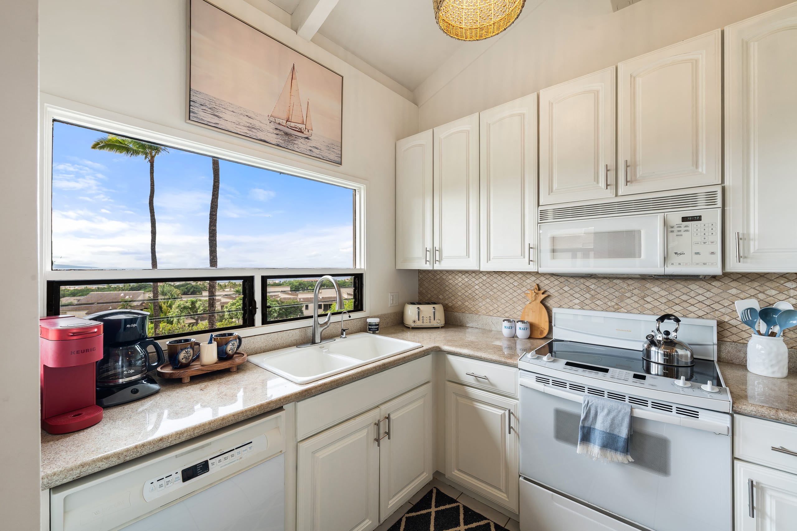 Luxe Wailea Getaway | Stunning Ocean Views - Image 16