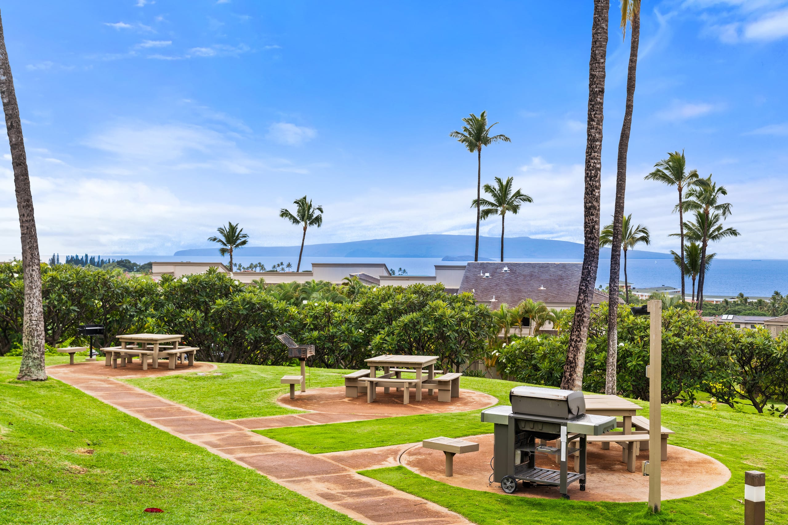 Luxe Wailea Getaway | Stunning Ocean Views - Image 70