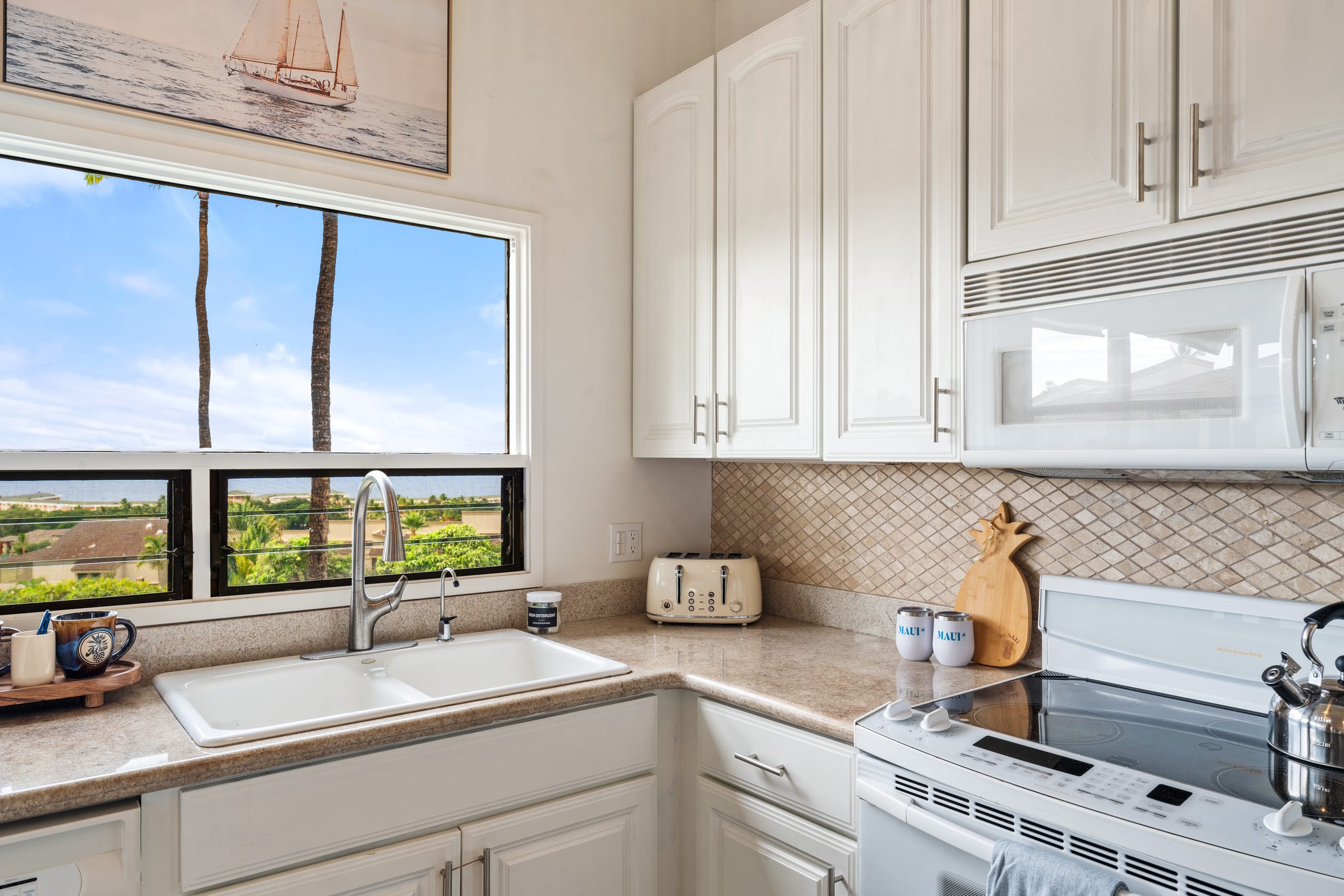 Luxe Wailea Getaway | Stunning Ocean Views - Image 18