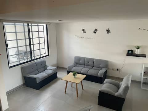 Successful Airbnb property: Entire house, close to downtown and the Industrial Zone in Congregación Villa De Pozos