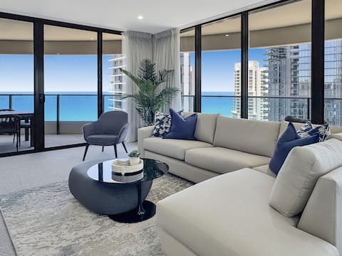 Top performing Airbnb: Luxe Ocean view Oracle Tower 2 Lvl 24 Pool Parking in Broadbeach