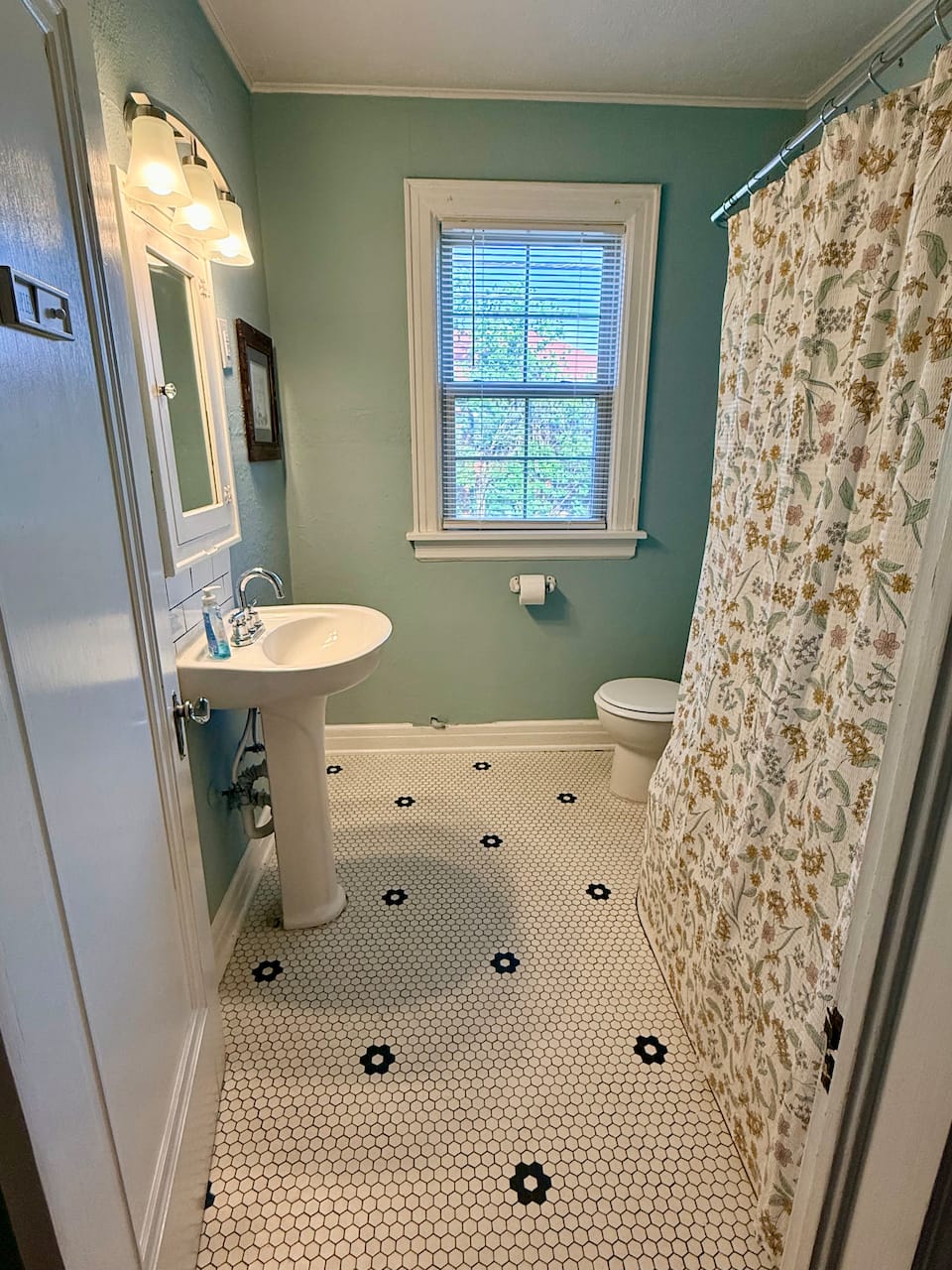 Full bathroom 1 — walk-in shower