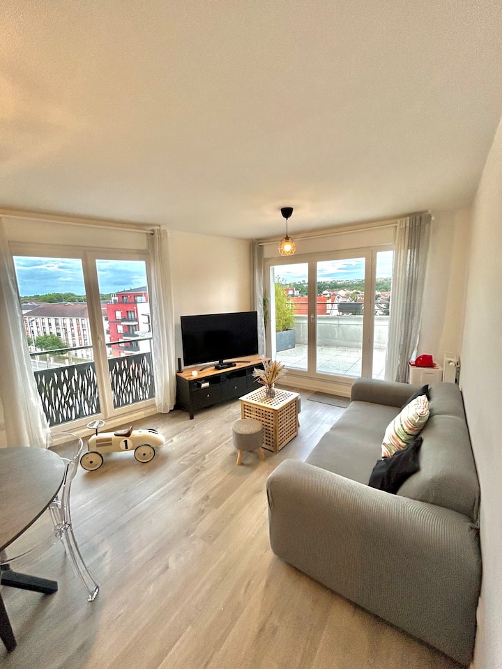 Appartement Avec Rooftop Privé - Proche Disneyland - Neuilly-sur-Marne