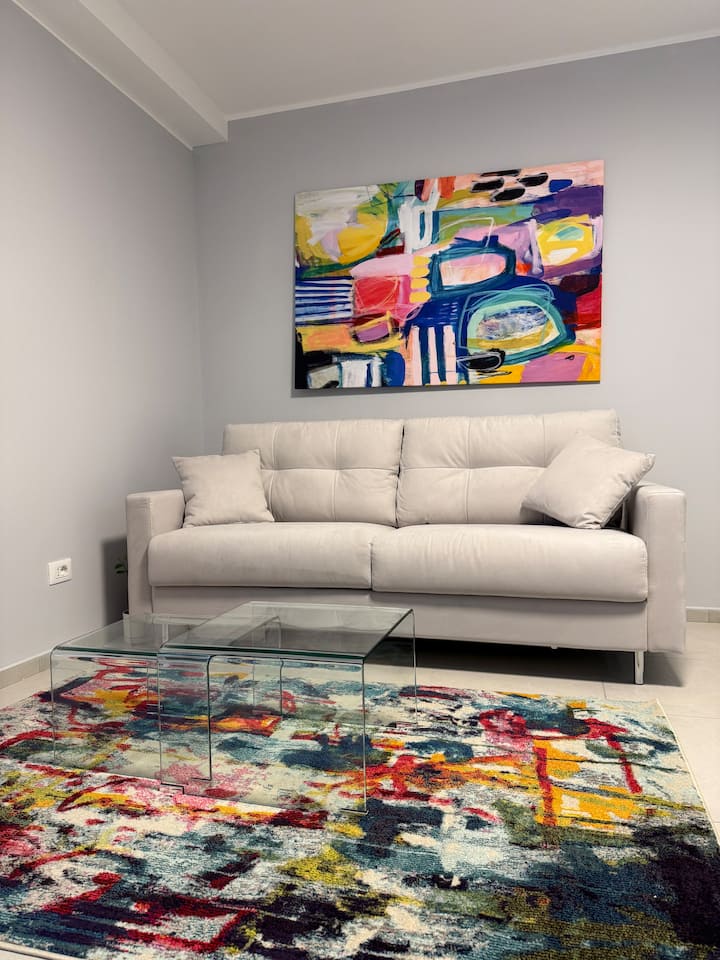 Всекидневна 4