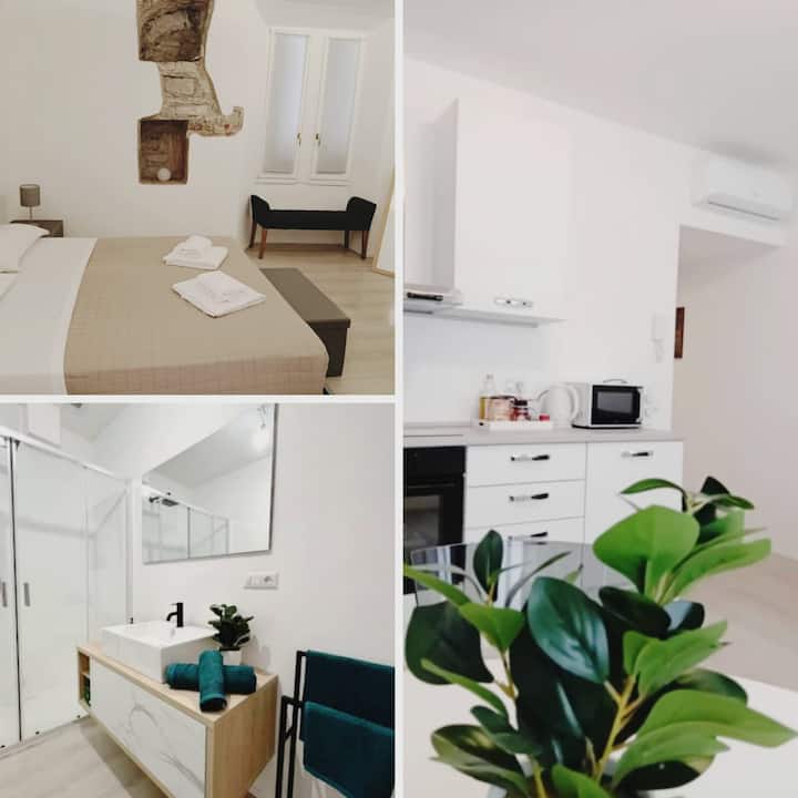 100 Passi Dal Lago By Revenue House. - Como