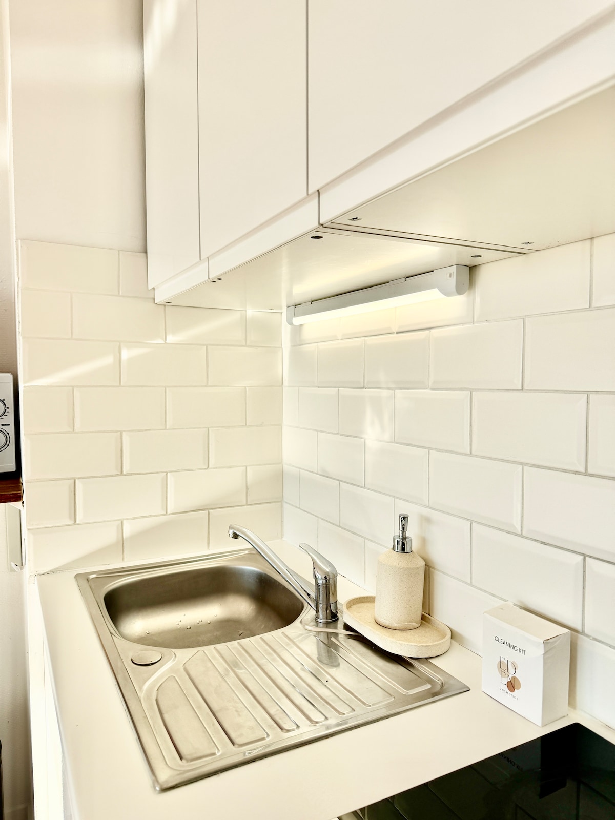 Top performing Airbnb: L'émeraude | Studio Near Center, Station & Geneva in Annemasse
