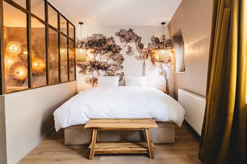 Top performing Airbnb: Le Cocon Dinantais - romantic and elegant stay in Dinant