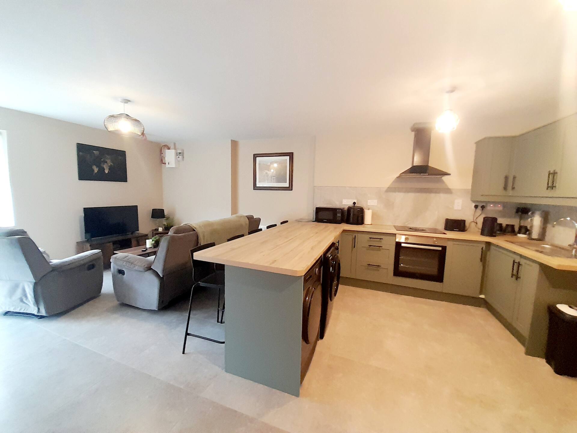 Hill Street apartment,Cloghan