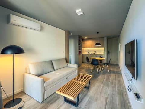 Anuncio de Airbnb popular: Prime location: amenities. 24/7 remote doorman service. en Punta Carretas